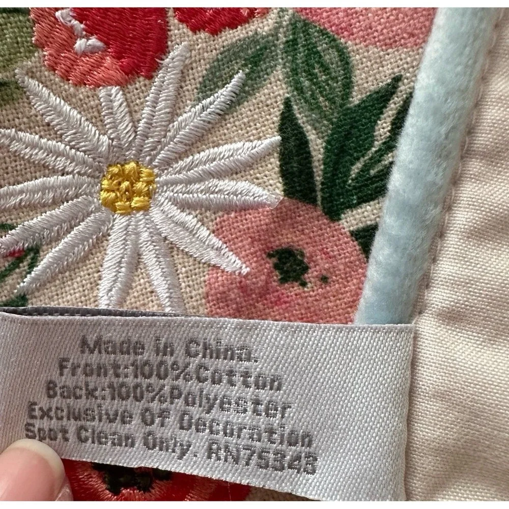 Rachel Ashwell Farmhouse Table Runner 14x70 Cream Floral Heart Embroidery